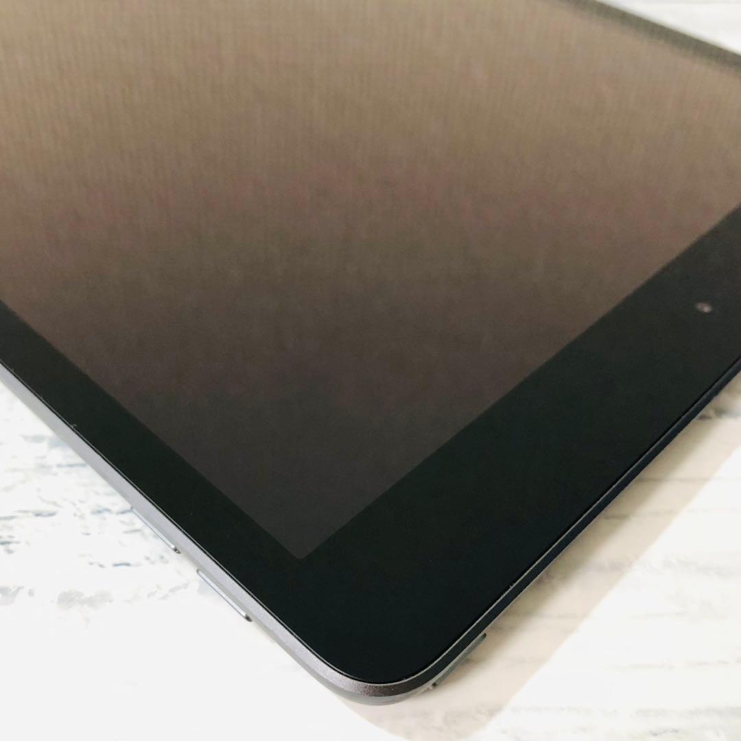 iPad 第7世代 32GB wifiモデル 付属品完備　管理番号：238