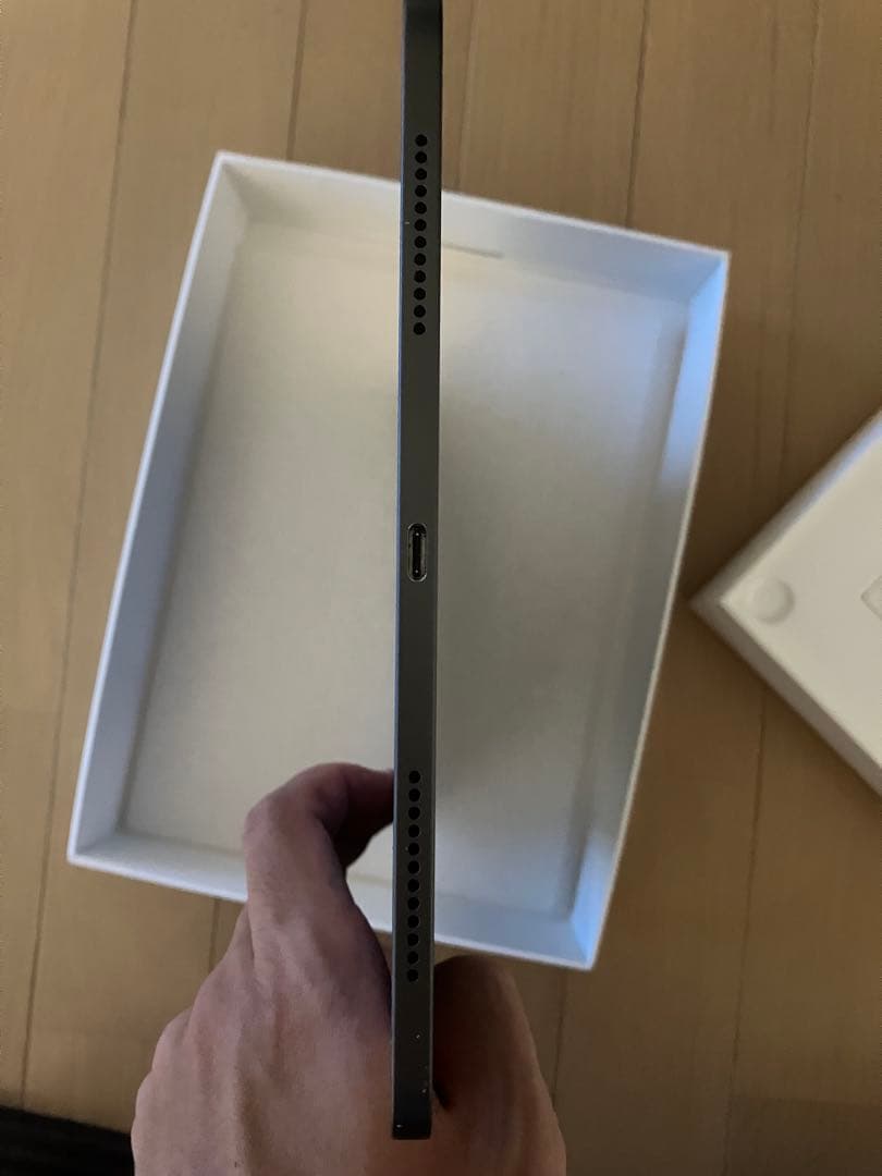 iPad Air (第5世代) スペースグレー 本体 64GB Wifiモデル