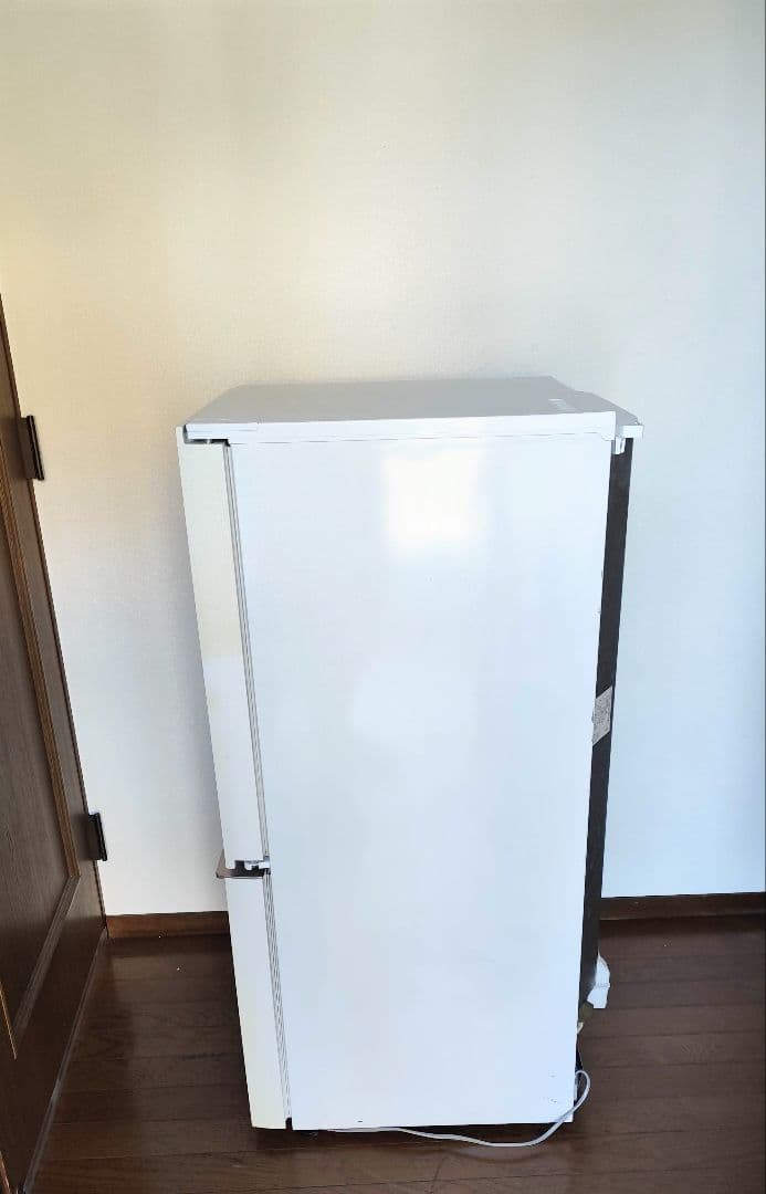 Beso どっちもドア冷蔵庫（137L）近隣配送無料＋保証＋設置込