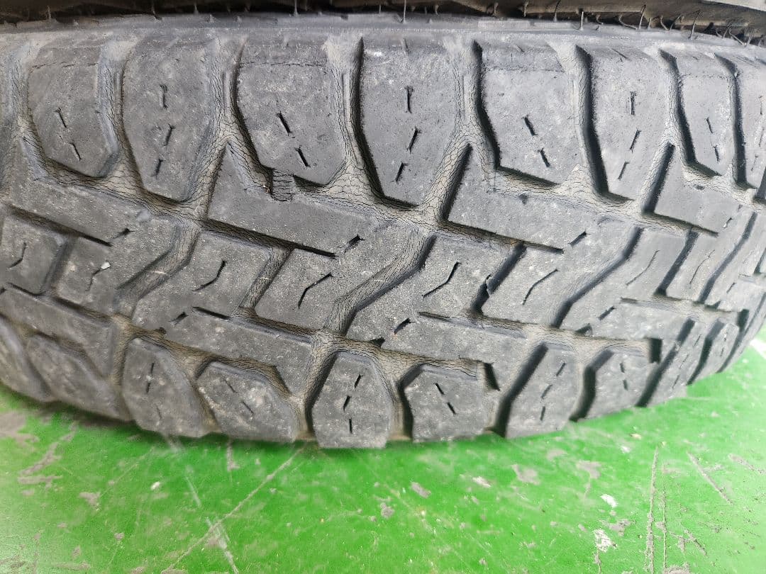 も*ぬ様 トーヨー　オープンカントリー　145/80-12 ホイール付　PCD1