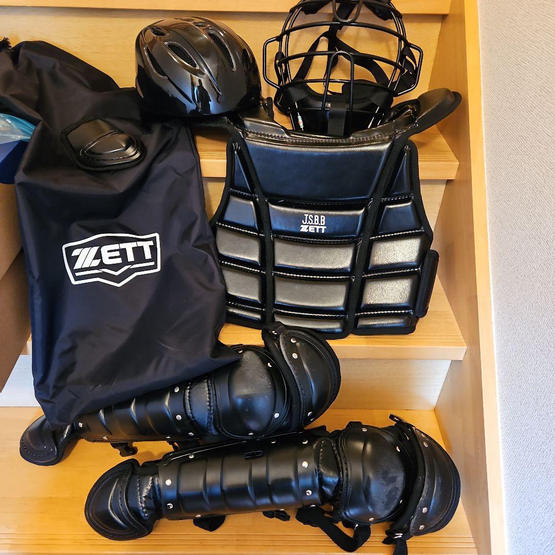 ZETT　軟式用キャッチャー防具セット1式6点+袋