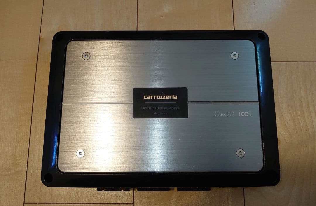 カロッツェリア　4chパワーアンプ　PRS-D8400