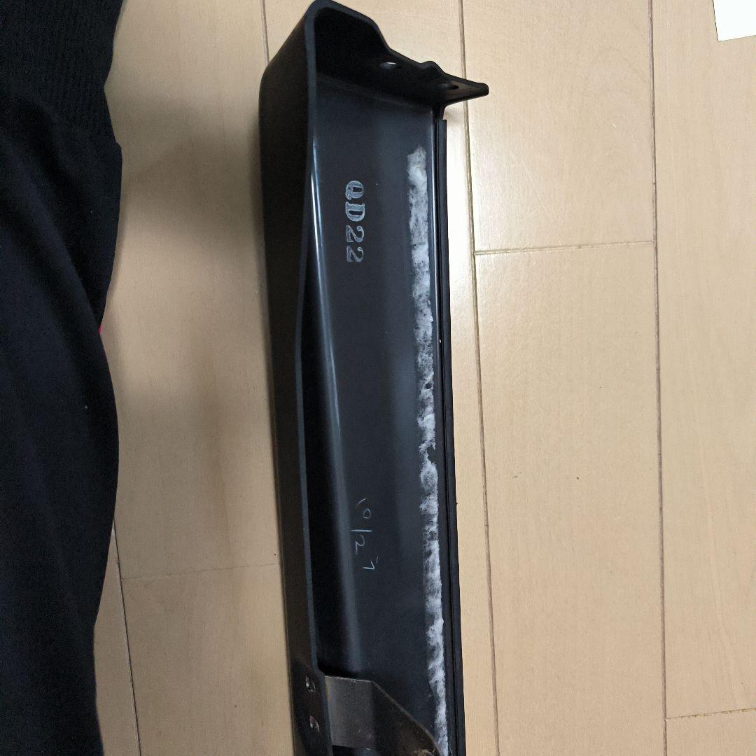 STI製。リヤサイドアンダースポイラー