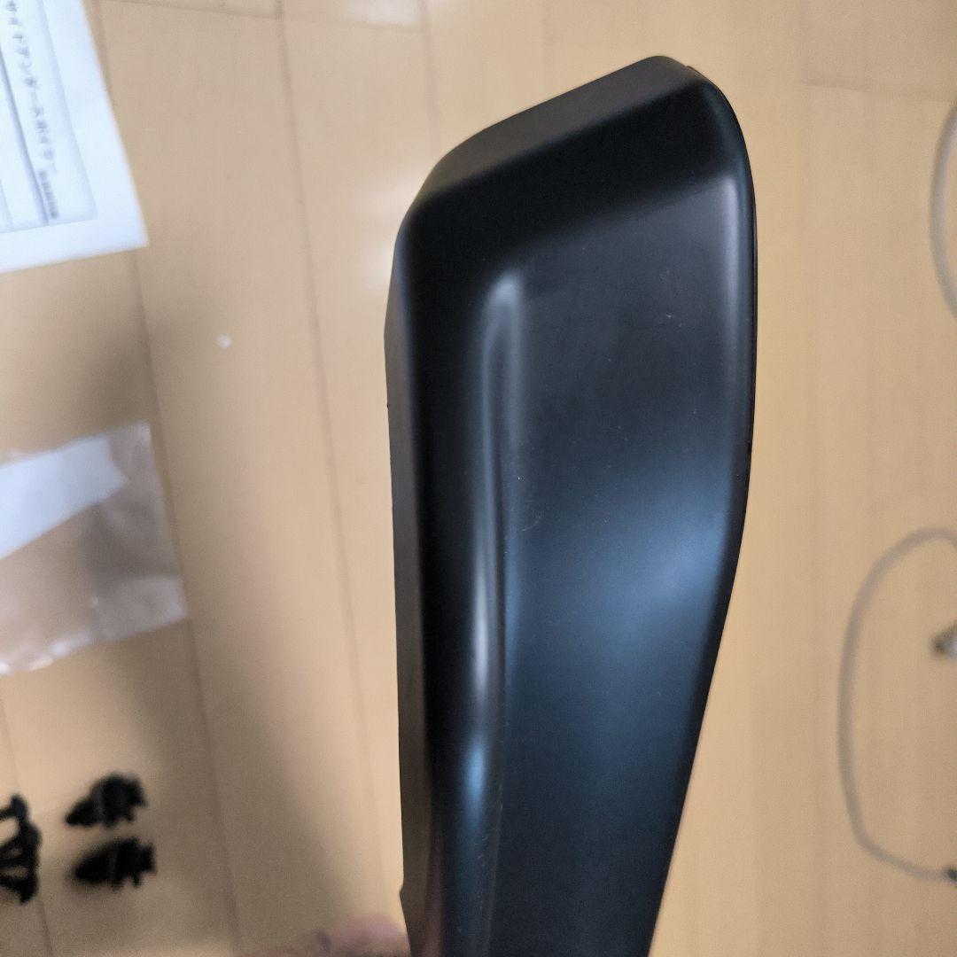 STI製。リヤサイドアンダースポイラー