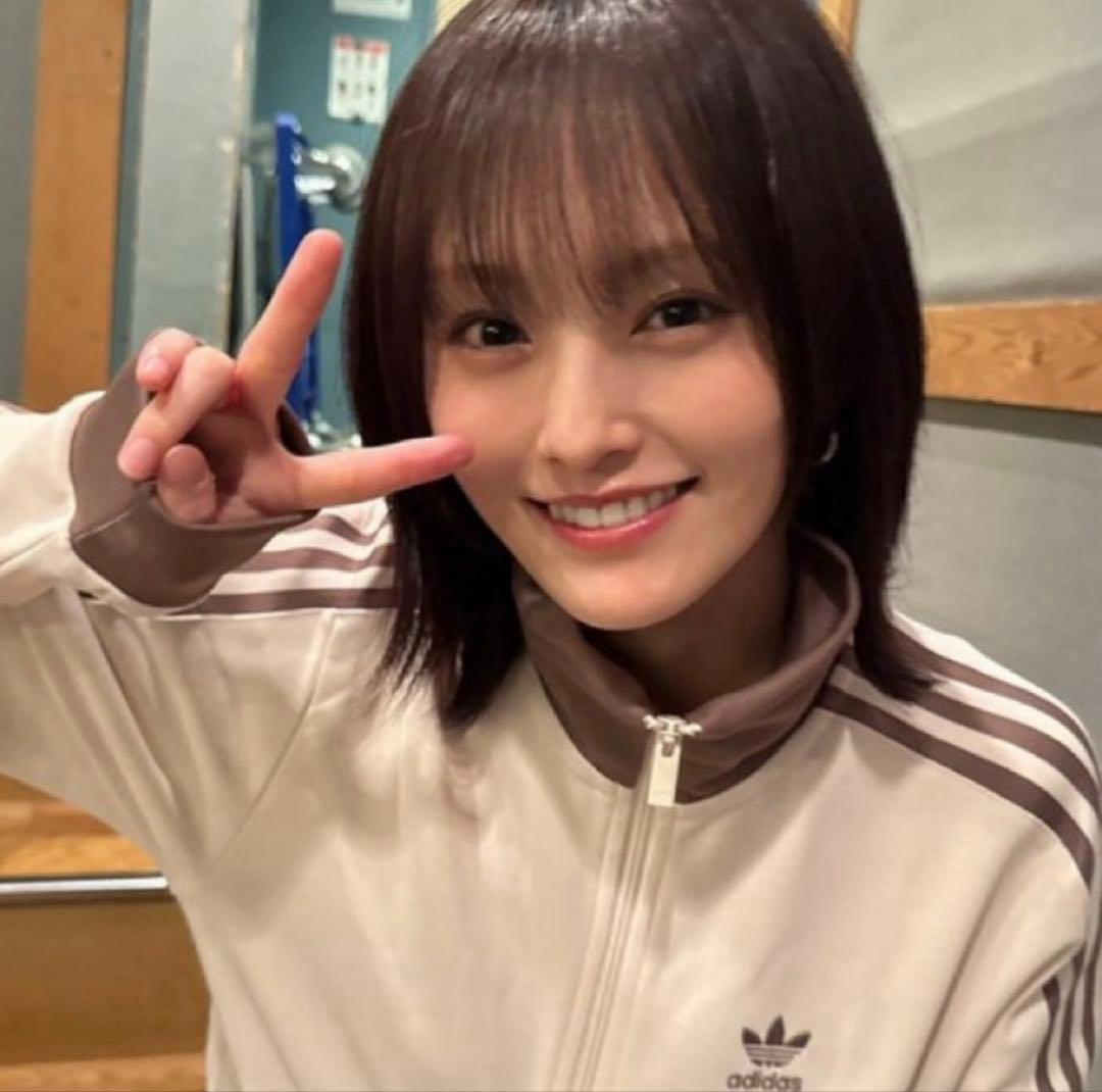 adidas アディダス 刺繍 トラックジャケット ジャージ ブラウンベージュ6