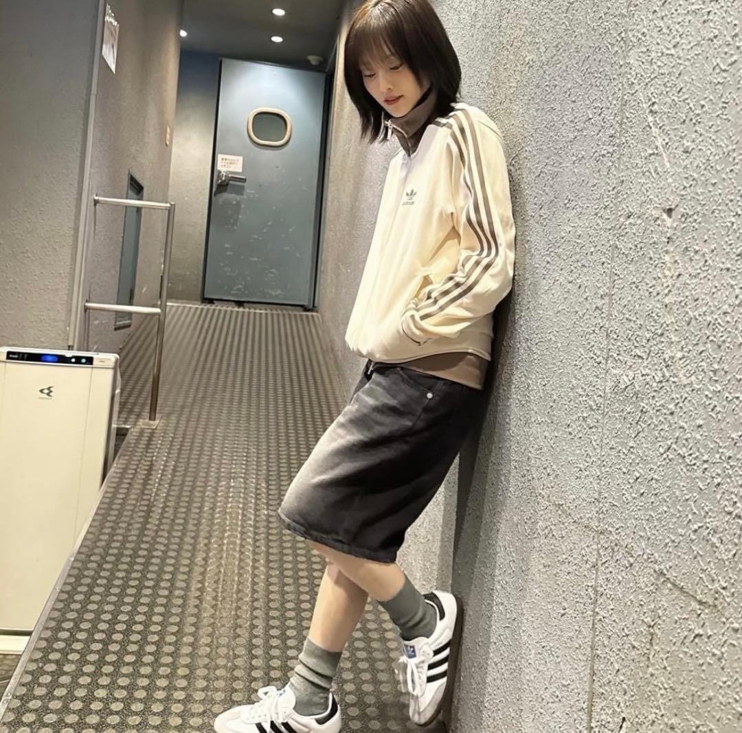 adidas アディダス 刺繍 トラックジャケット ジャージ ブラウンベージュ6