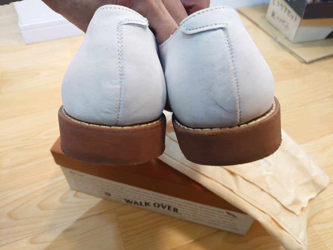 美品 ウォークオーバー（WALK OVER） ホワイトバックス US9