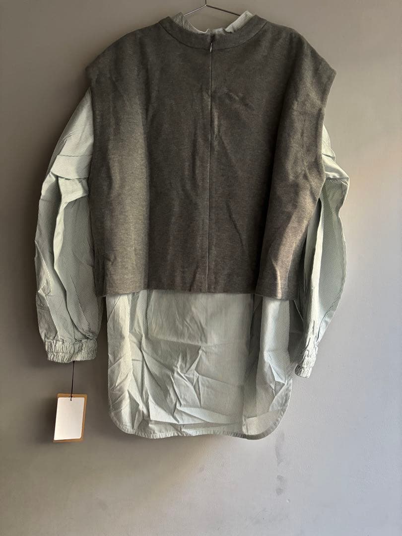 専用　ビアズリー ジレセットシャツ　未使用