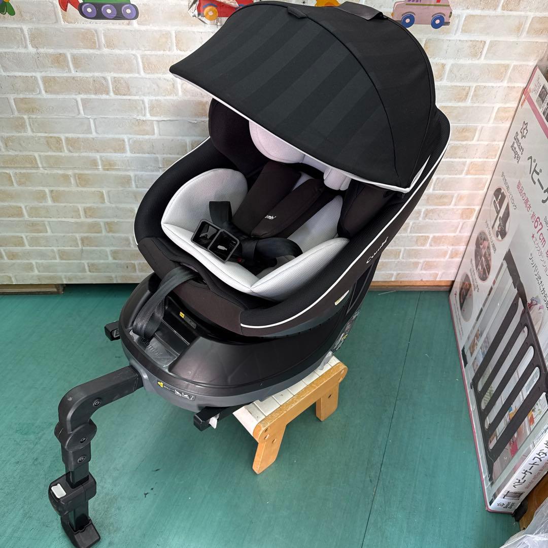 コンビ　チャイルドシート isofix クルムーヴスマート　エッグショック