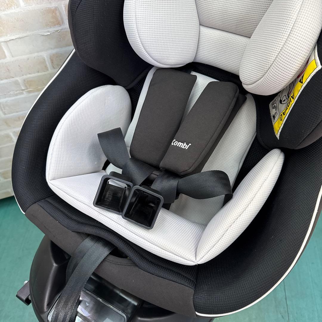 コンビ　チャイルドシート isofix クルムーヴスマート　エッグショック