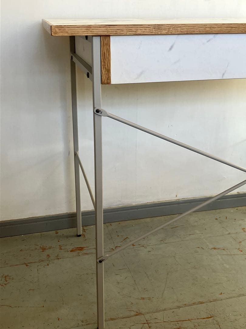 a.depeche POL desk 900 wide マーブル、ユロップグレー