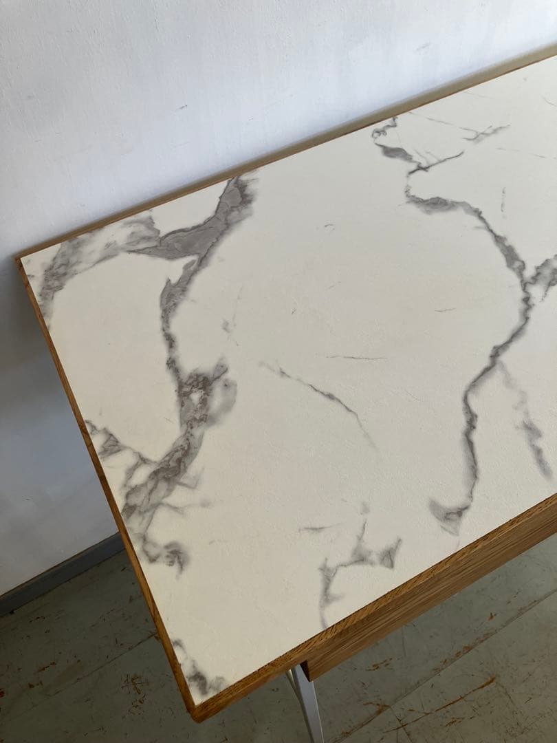 a.depeche POL desk 900 wide マーブル、ユロップグレー