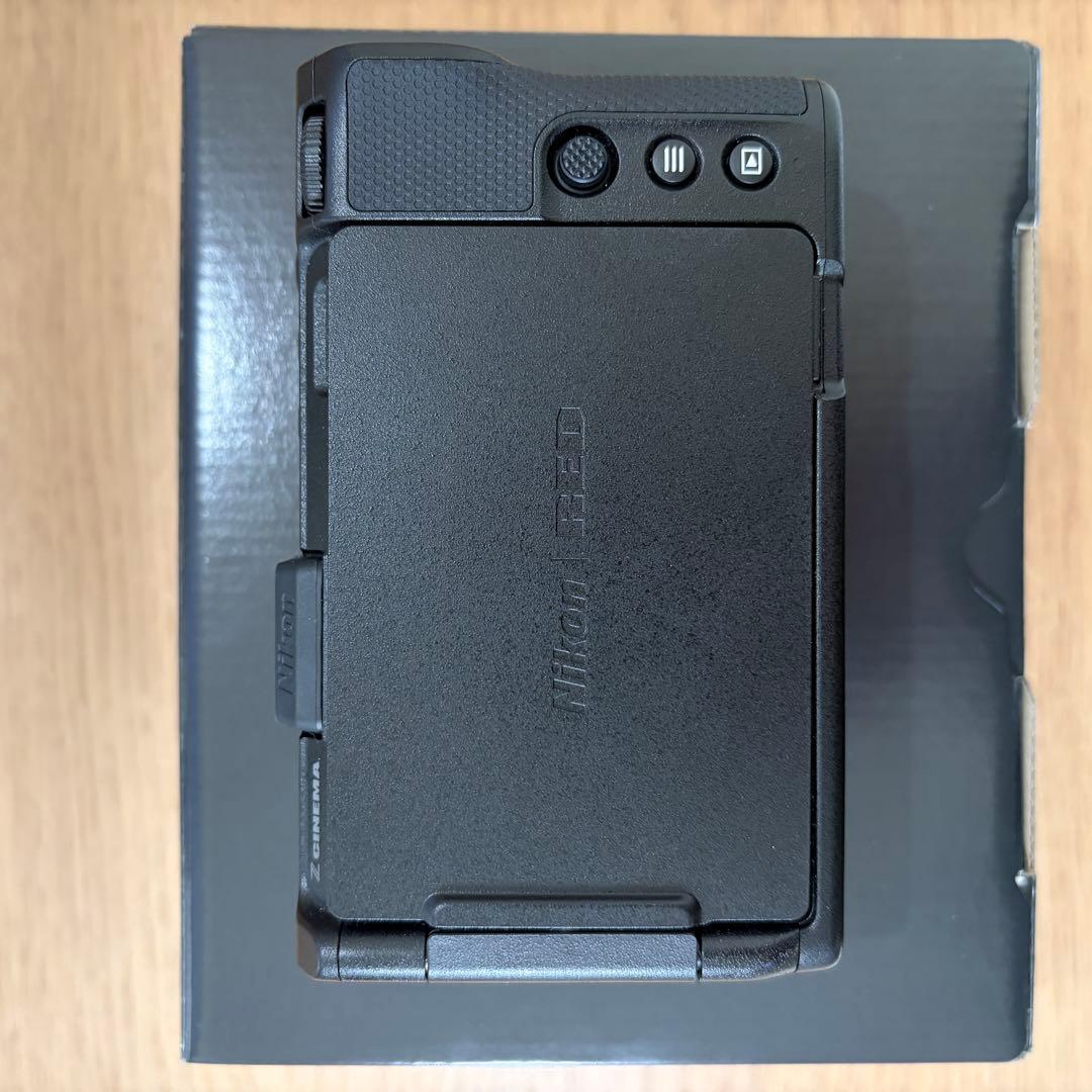 Nikon ZR L型グリップ＋追加バッテリーセット