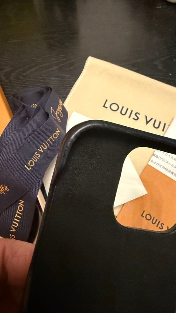 LOUIS VUITTON iPhone 16proケース モノグラム