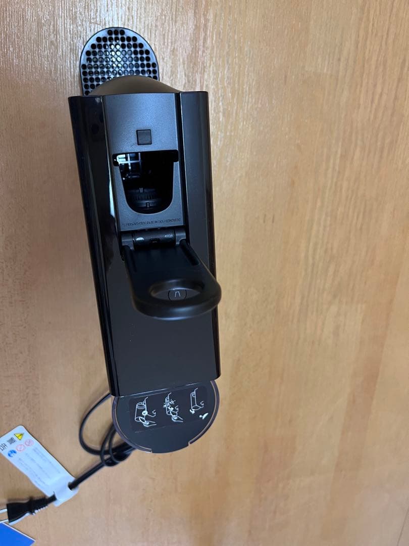 Nespresso ネスプレッソセンサミニ　黒　24年製