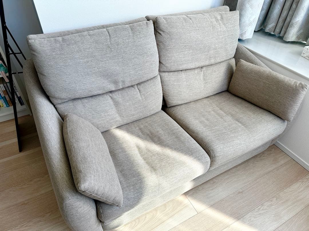 ニトリ2-3人掛けソファ ライトグレー　2022年初前後購入