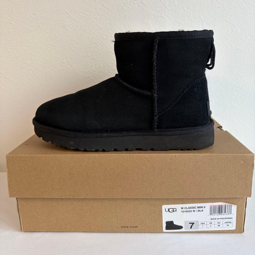 靴 UGG W CLASSIC MINI 24cm