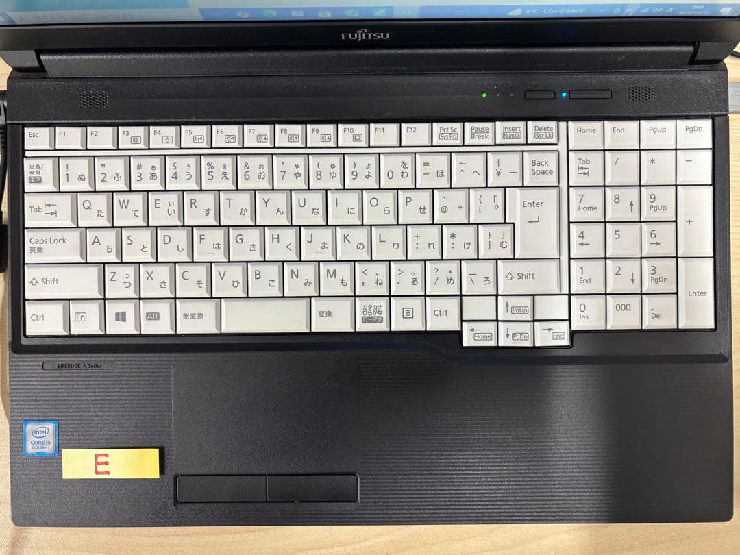 富士通Lifebook A579/BX i5-8265U E