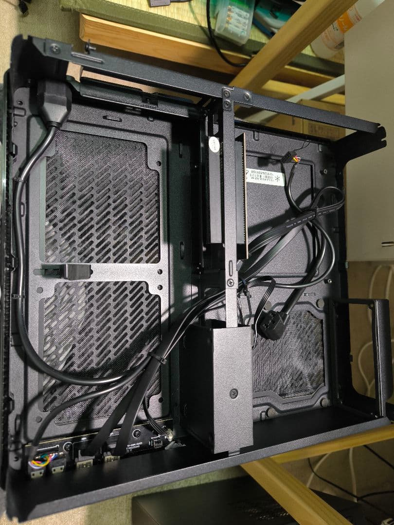 Fractal Design Node 202 ブラック PCケース