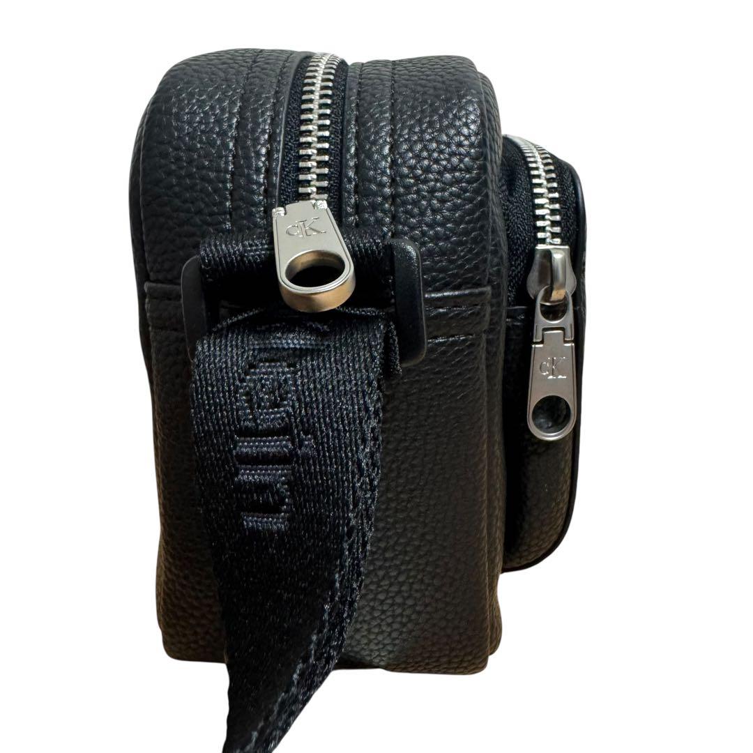 【海外限定】  ショルダーバッグ カメラバッグ CKロゴ