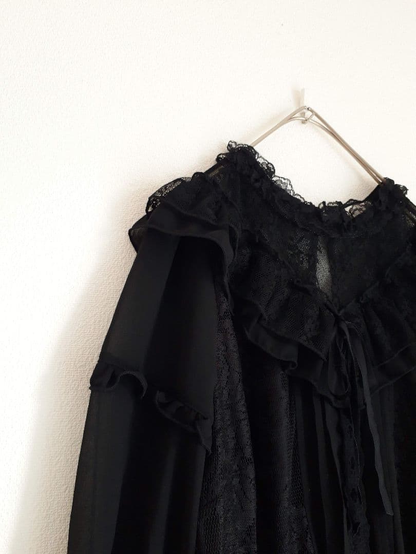 axes femme フリル 総レース ワンピース