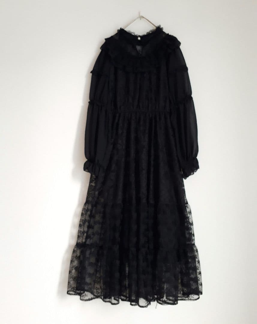 axes femme フリル 総レース ワンピース