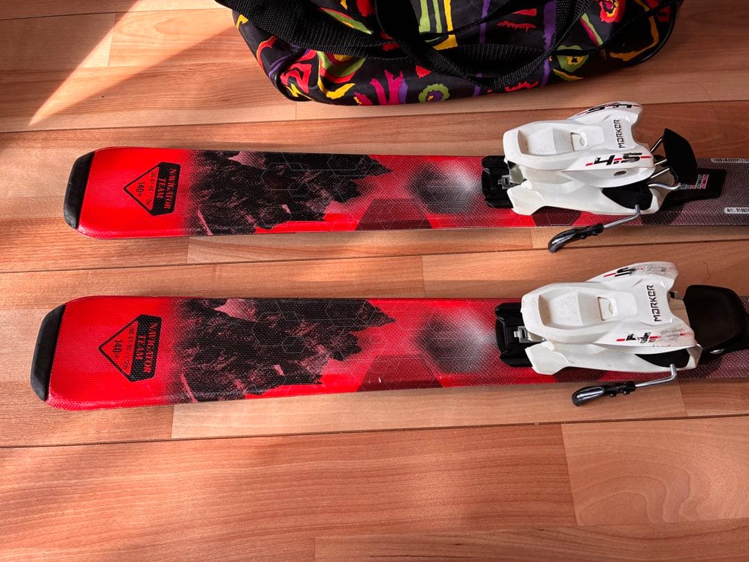 【送料無料】NORDICA スキーセット バック、ケース付　ブーツ2足24と25