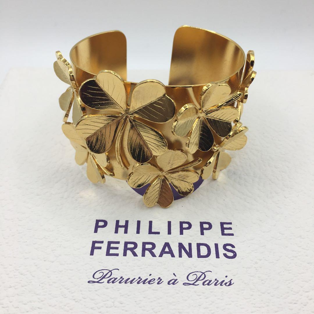 フィリップフェランディス　四つ葉のゴールドカフス