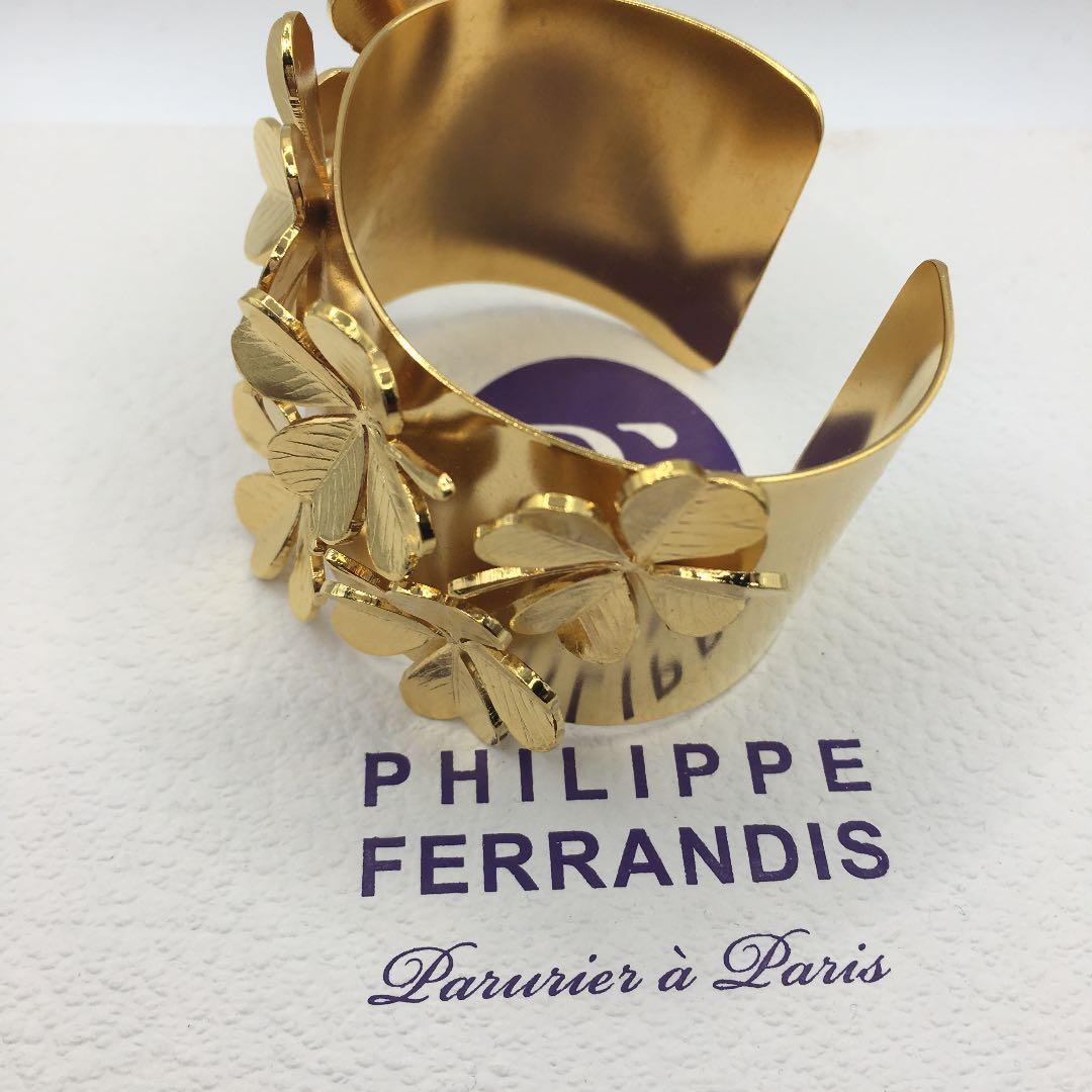 フィリップフェランディス　四つ葉のゴールドカフス
