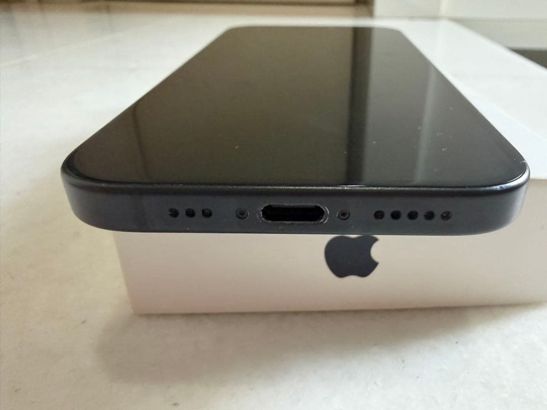 iPhone 15ブラック 箱付き （コード無し）