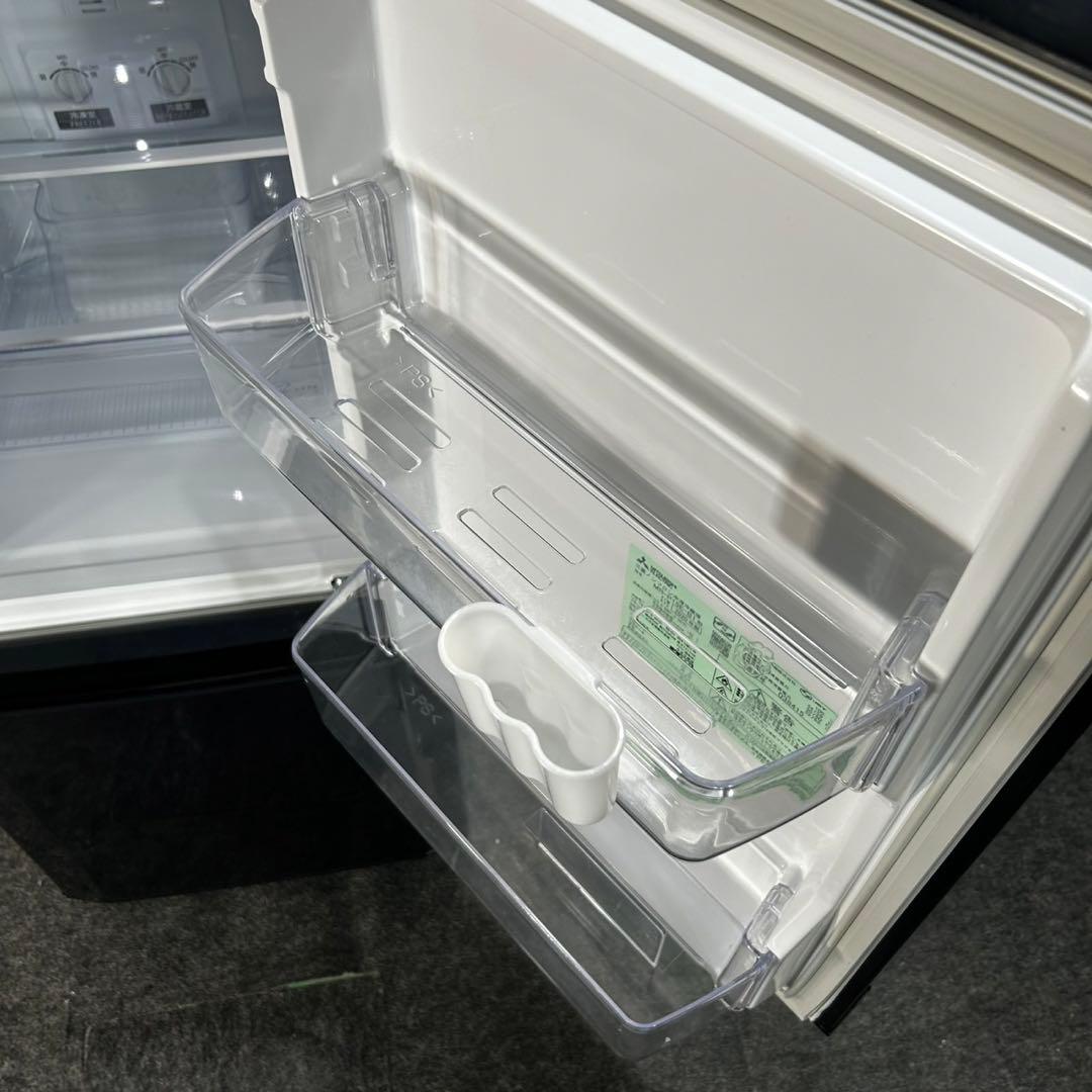 MITSUBISHI 冷蔵庫 146L 家電 2020年製 高年式 d4664