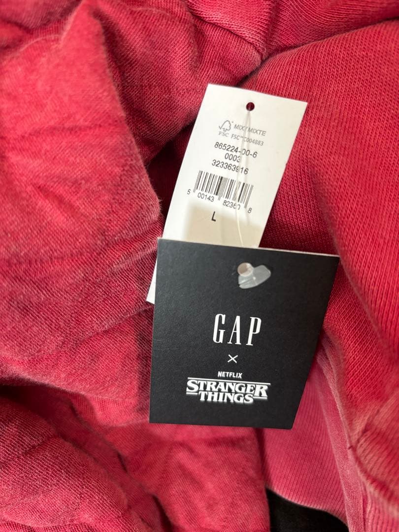 GAP ストレンジャーシングス スウェット