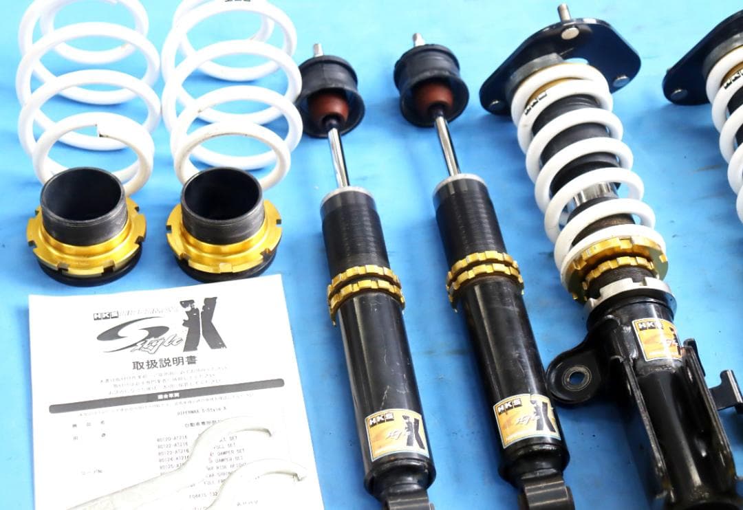 トヨタ プリウス ZVW30 ZVW35　HKS STYLE-X　車高調