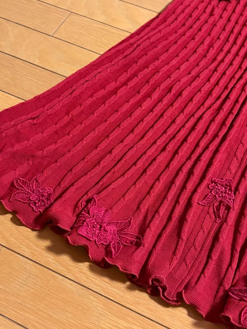 アトリエまりこ　花モチーフ刺繍レース　ロングニットワンピース