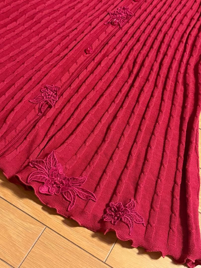 アトリエまりこ　花モチーフ刺繍レース　ロングニットワンピース