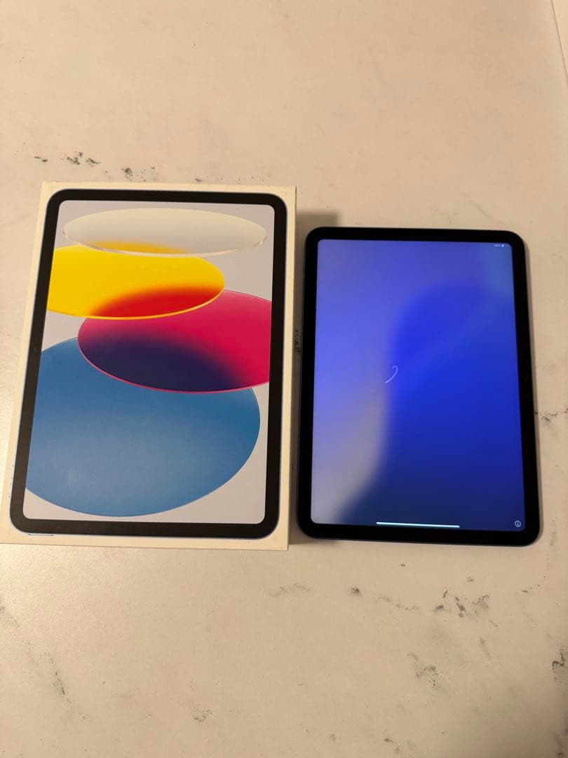 iPad 第10世代　64GB Wi-Fiモデル　ブルー