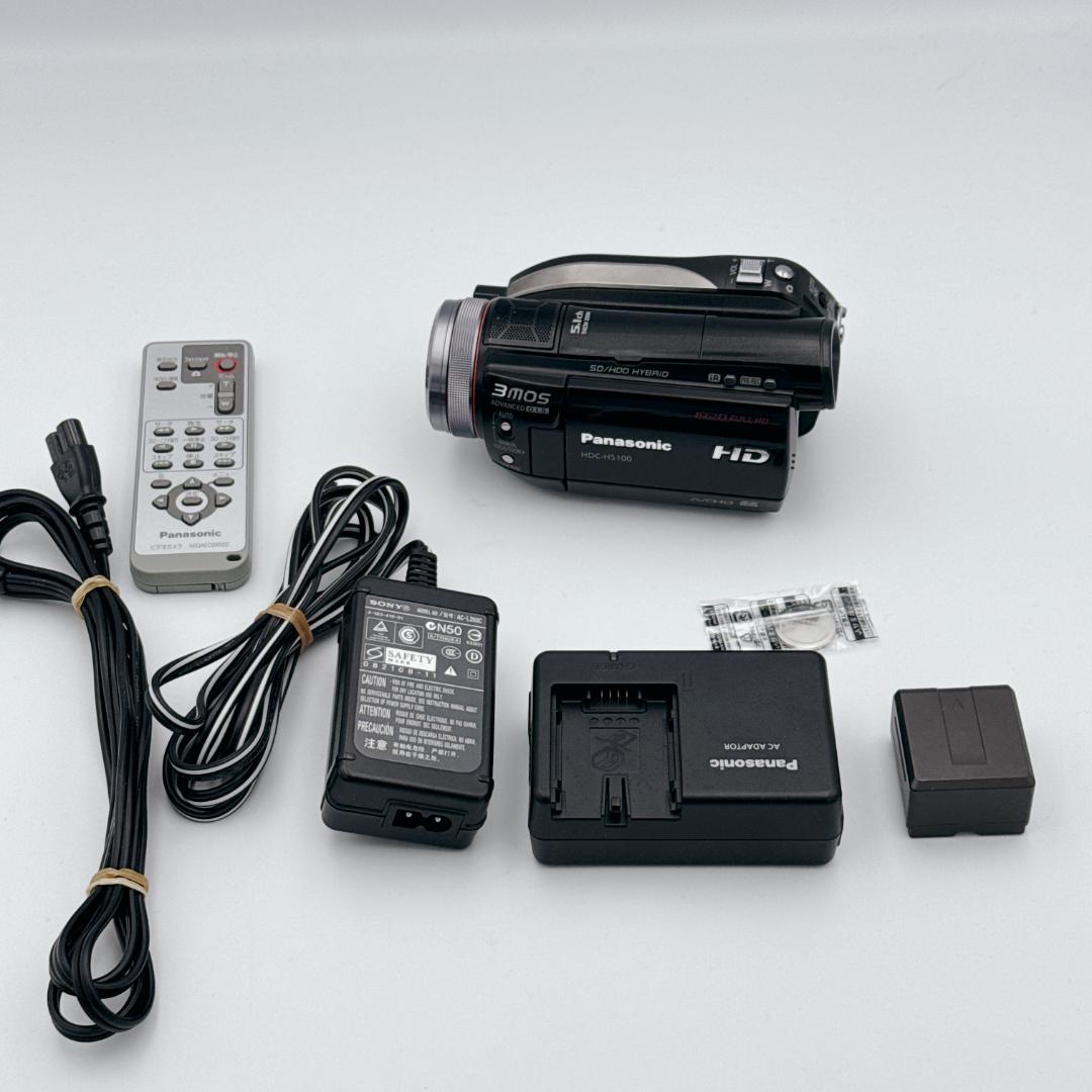 【美品】Panasonic デジタルハイビジョンビデオカメラ HDC-HS100