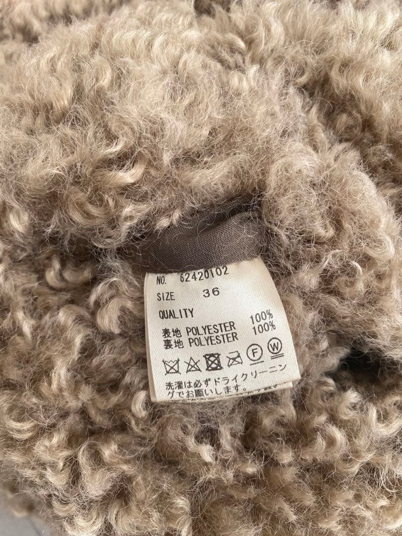 新品　未使用　anuke(アンヌーク) Eco Fur Vest モカ　36