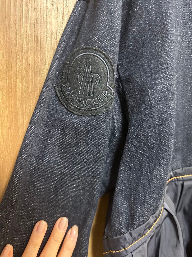 モンクレール　デニムジャケット
