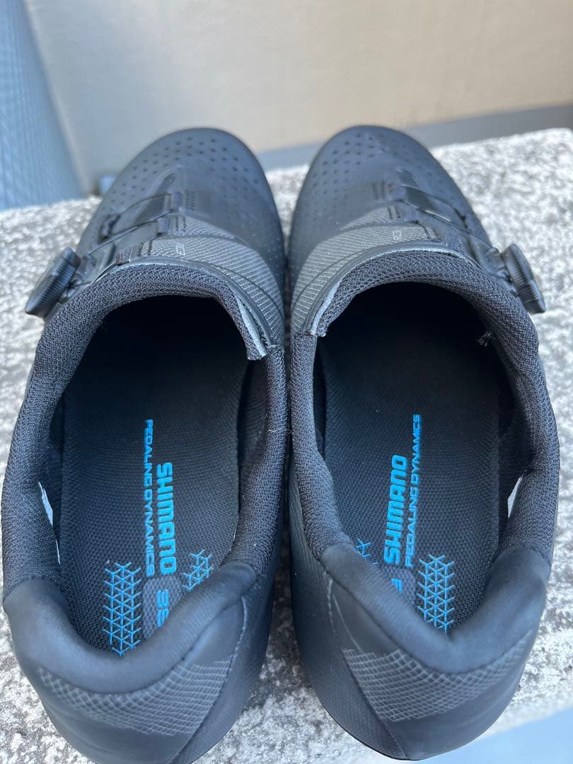 【美品】 SHIMANO ビンディングシューズ RC3 BOA