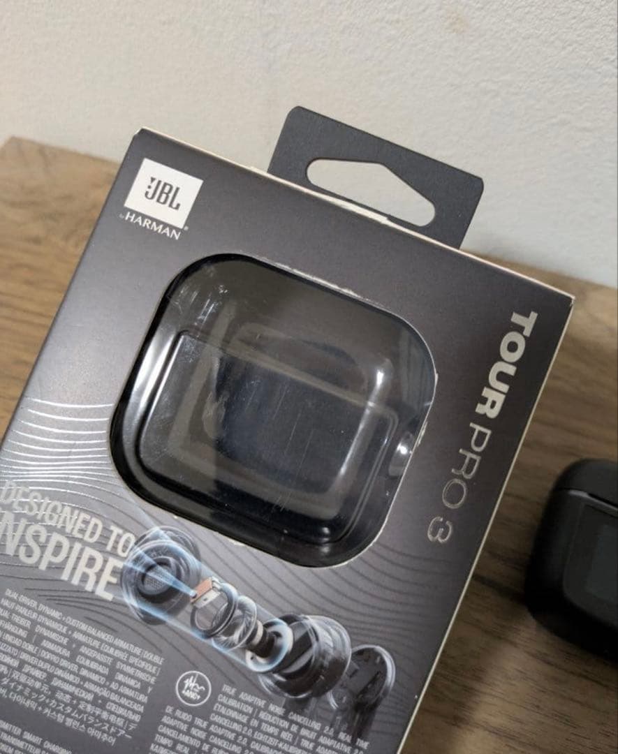 JBL TOUR PRO 3 ブラック｜ワイヤレスイヤホン｜最新モデル