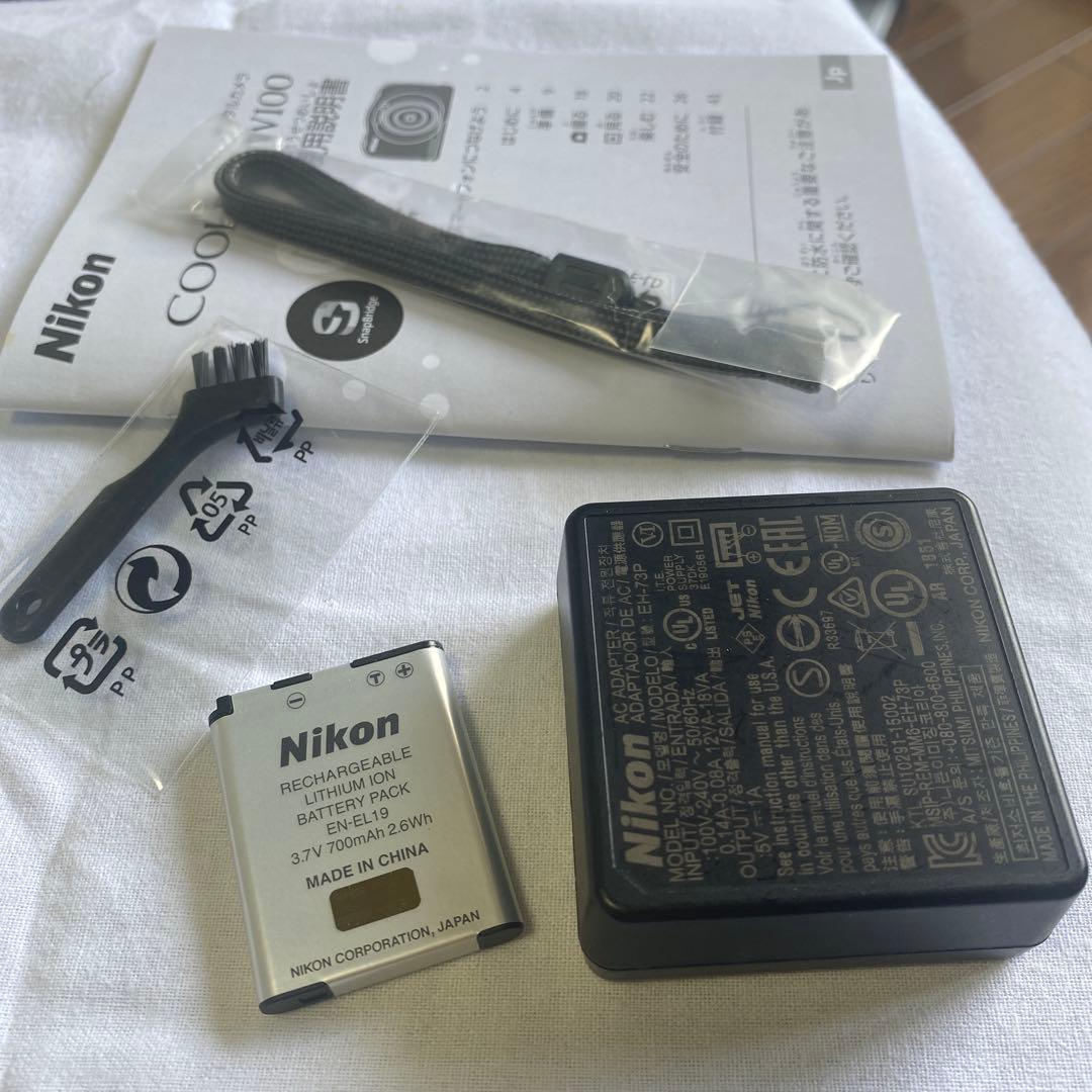 デジタルカメラ Nikon coolpix W100