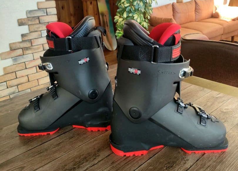 おかにゃん　 VECTOR EVO110　スキー ブーツ
