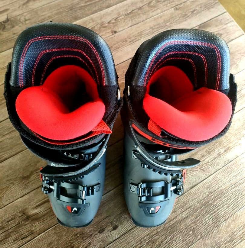 おかにゃん　 VECTOR EVO110　スキー ブーツ