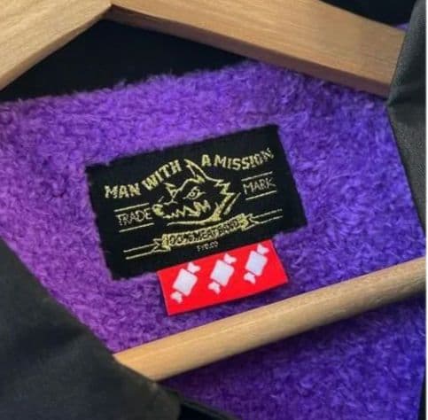 MAN WITH A MISSION　赤ずきんちゃんコーチ レンチキュラー