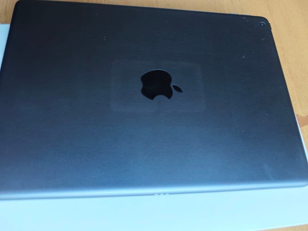 iPad 本体 第8世代　32GB WiFiモデル