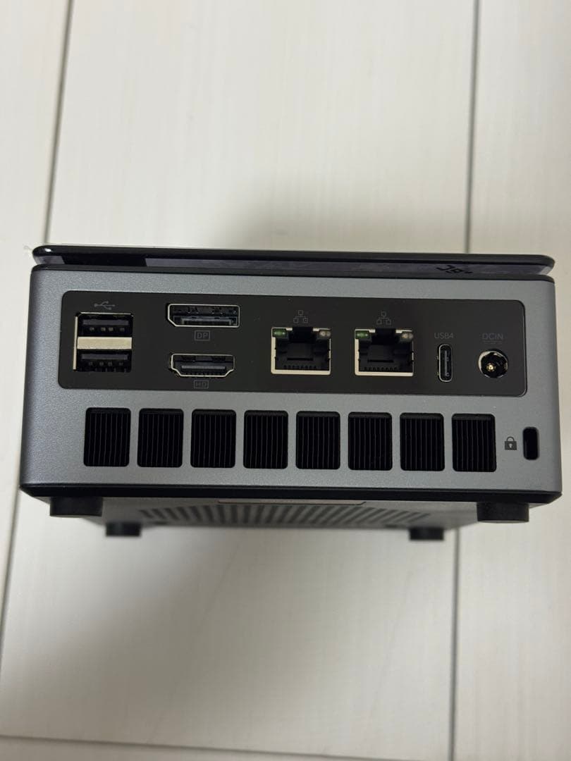 gmktec NucBox M7 ゲーミングPC