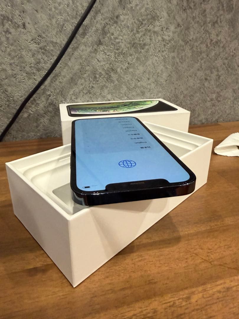 iPhone12pro 512GB パシフィックブルー　充電容量85%