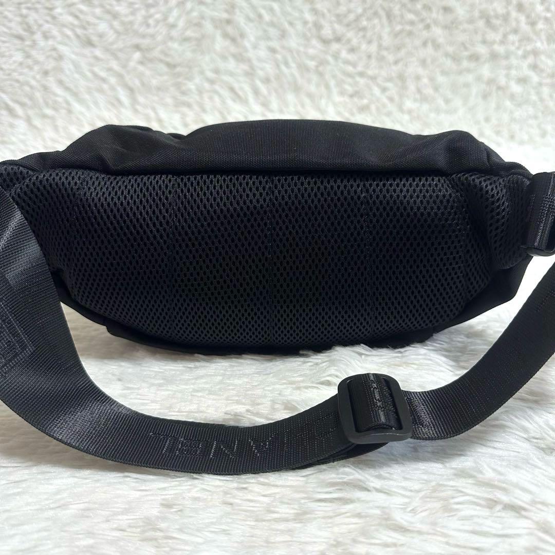 美品✨シャネル ココマーク ナイロン クロスボディバッグ ノベルティ