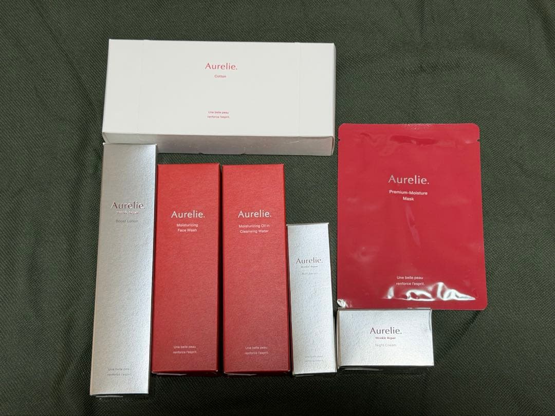 即購入可 Aurelie. プレミアムエイジング集中ケアコース コットン付 7点